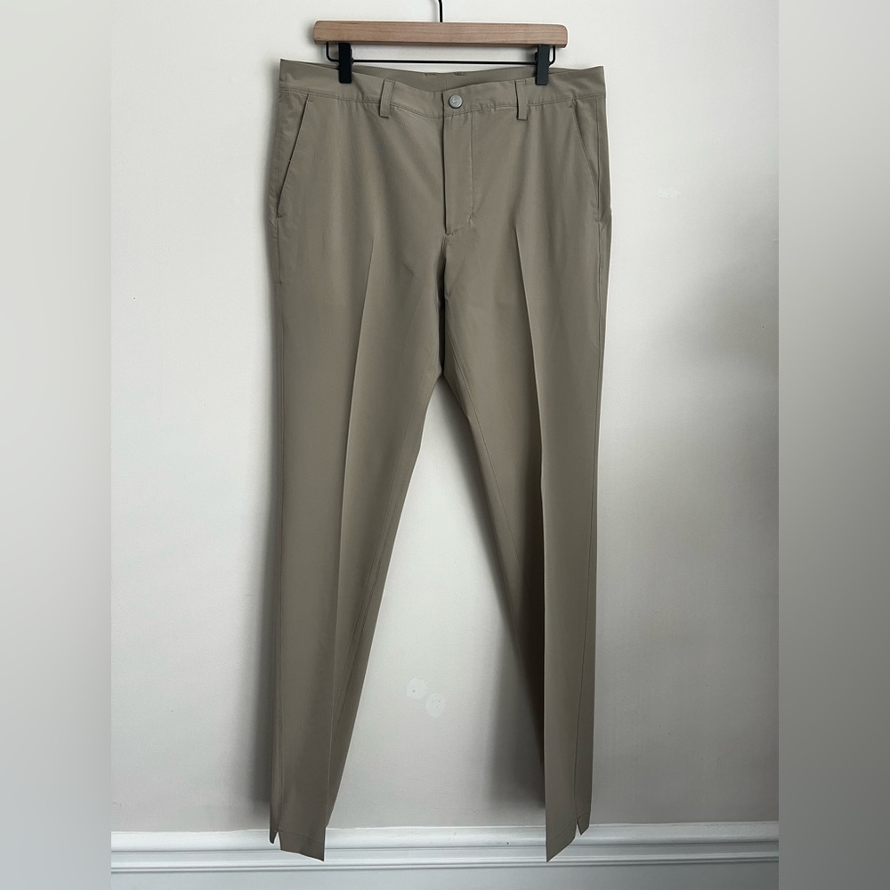 Vineyard vines men beige fairway pant performance 34x34